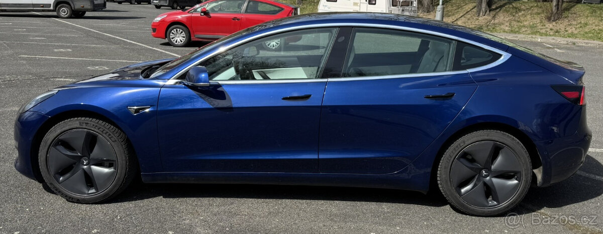 Tesla Model 3 Long Range AWD model 2020 - 8