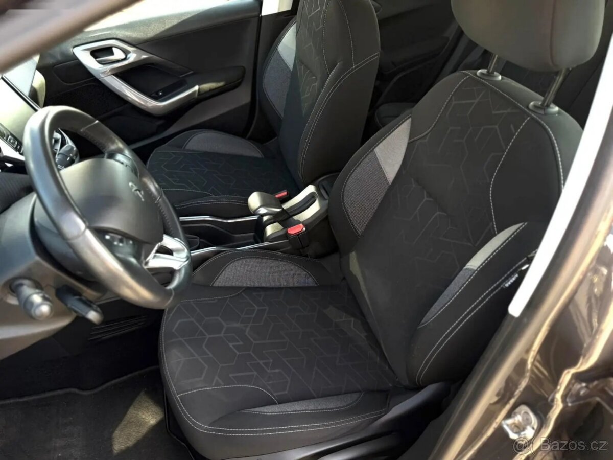 Peugeot 2008, ACTIVE 1.2PT 82 - 8