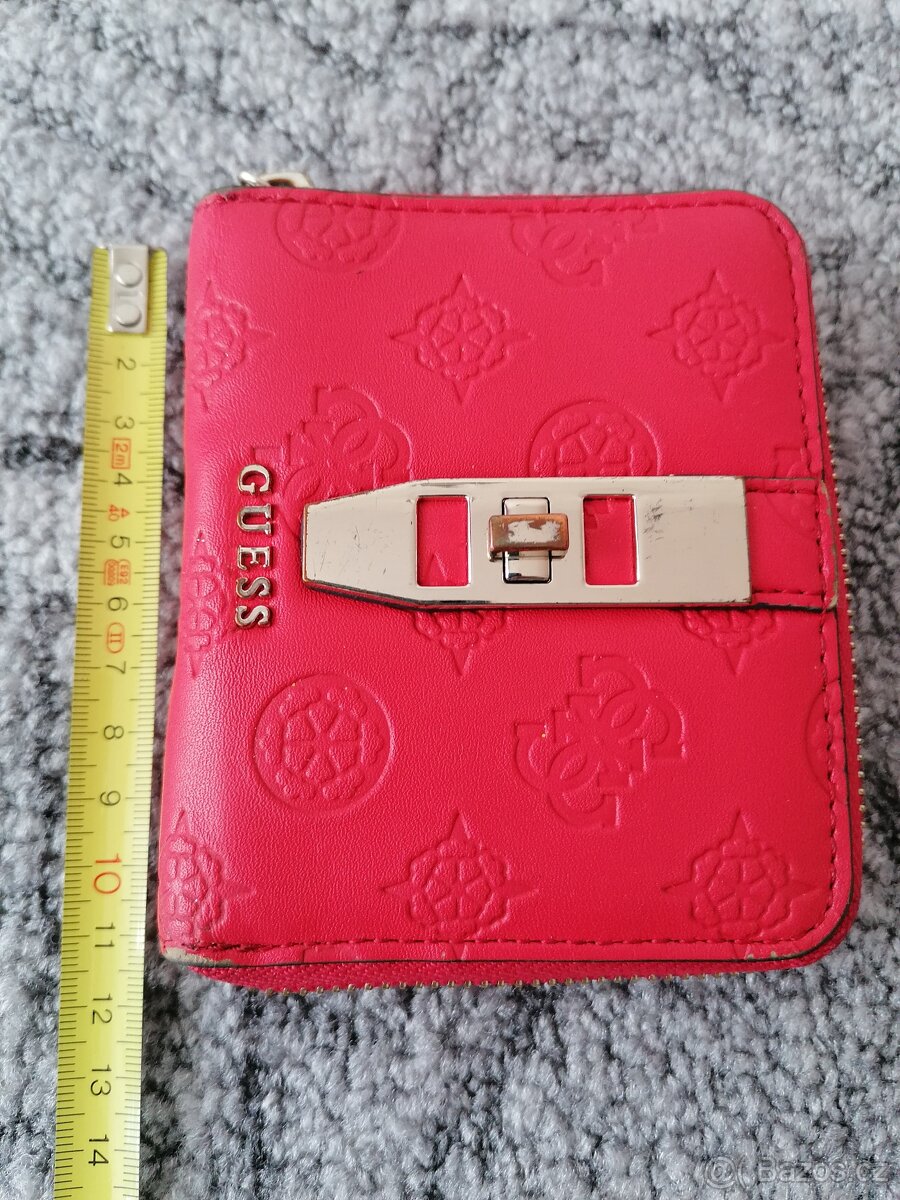 Červená peněženka Guess - 8