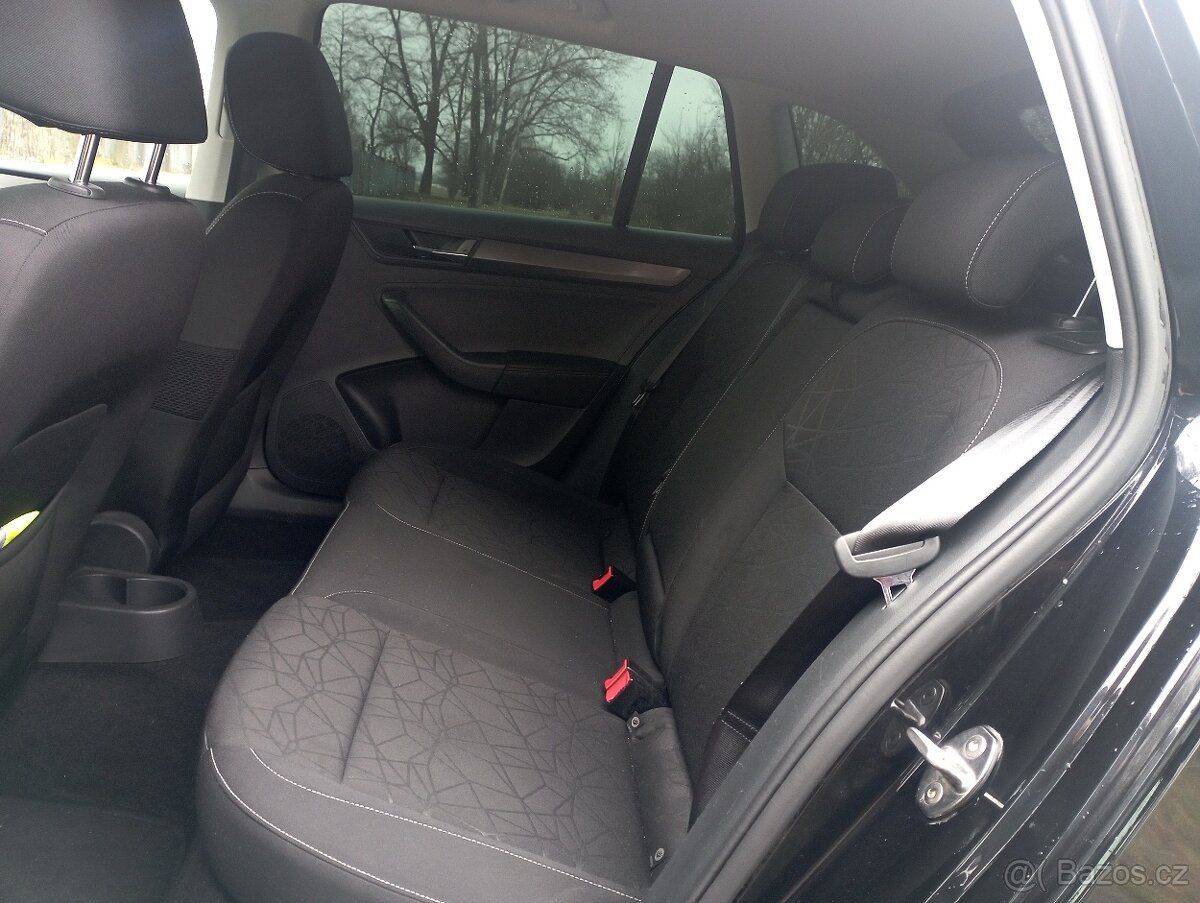 ŠKODA RAPID CLEVER 1.0 TSI 81 KW - 8