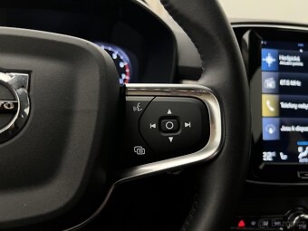 Volvo XC40 - 8