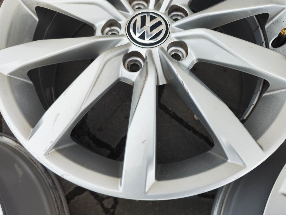 17"alu sada Dijon 5x112 origo Golf 7 GTD GTI Octavia 3 RS - 8