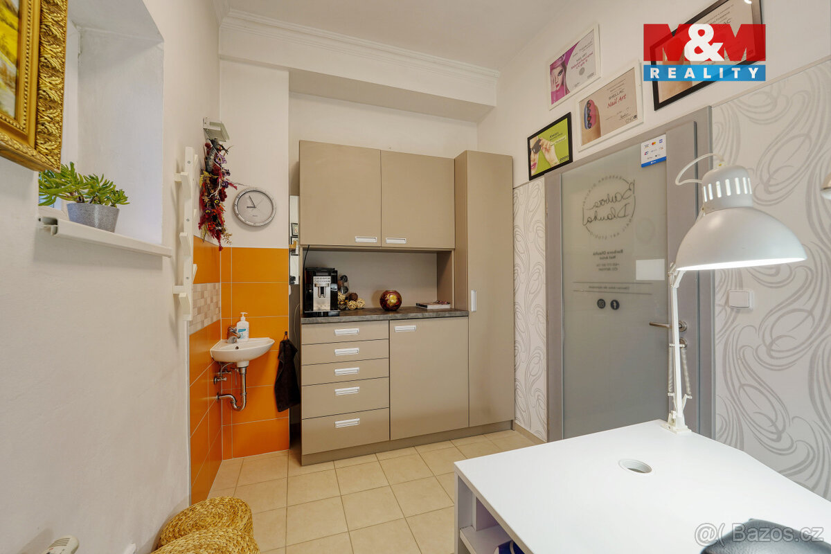 Pronájem obchod, služby, 12 m², Plzeň, ul. Pod Všemi svatými - 8