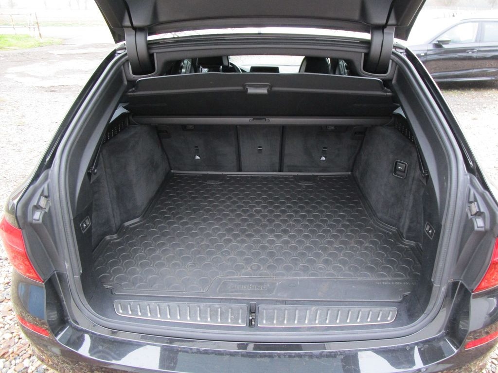 BMW Řada 5, 3,0xD-"4x4"-195KW-NOVÁ STK - 8