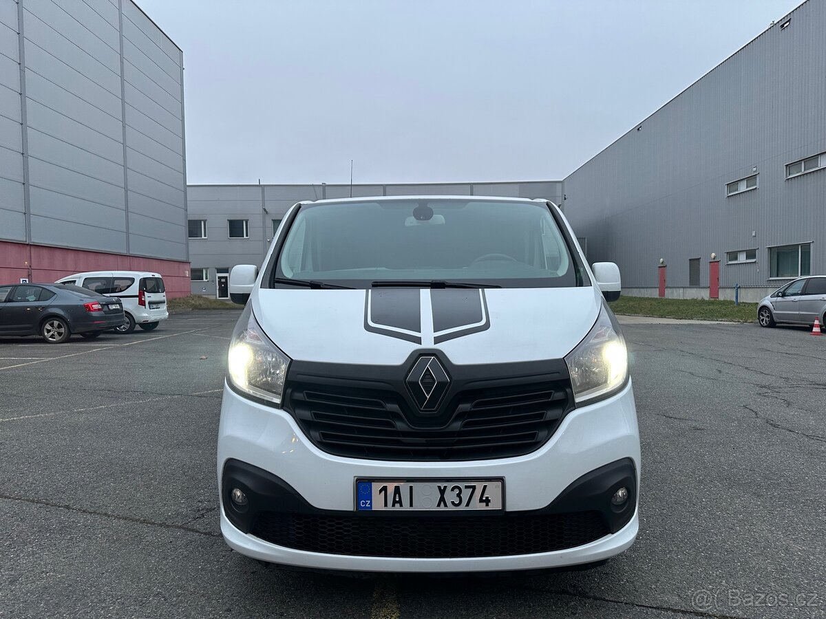 Renault Trafic 1.6 dCi – 9 míst 2017 - 8