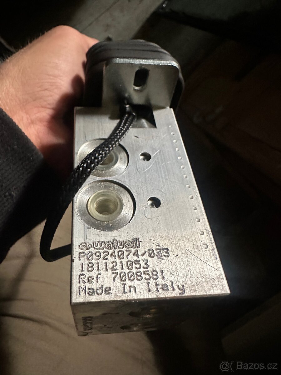 Joysticky na Minibagry Bobcat - 8