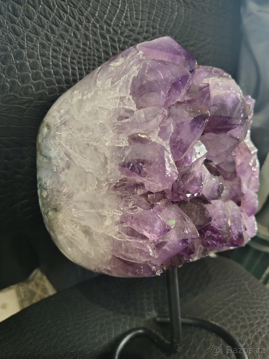Ametyst na stojánku - 8