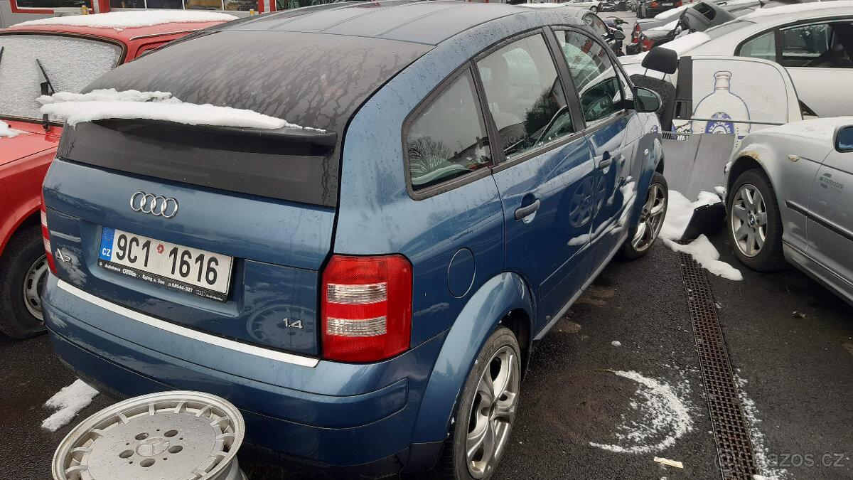 AUDI A2 1,4i 55kW 2002 AUA - JEZDI, DILY - 8