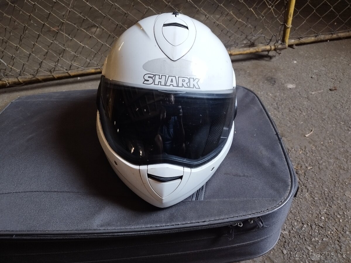 Překlopná přilba Shark - 8