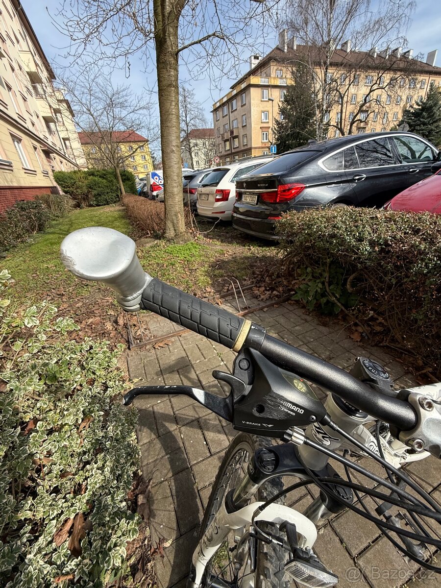 Jízdní kolo dámské - 8