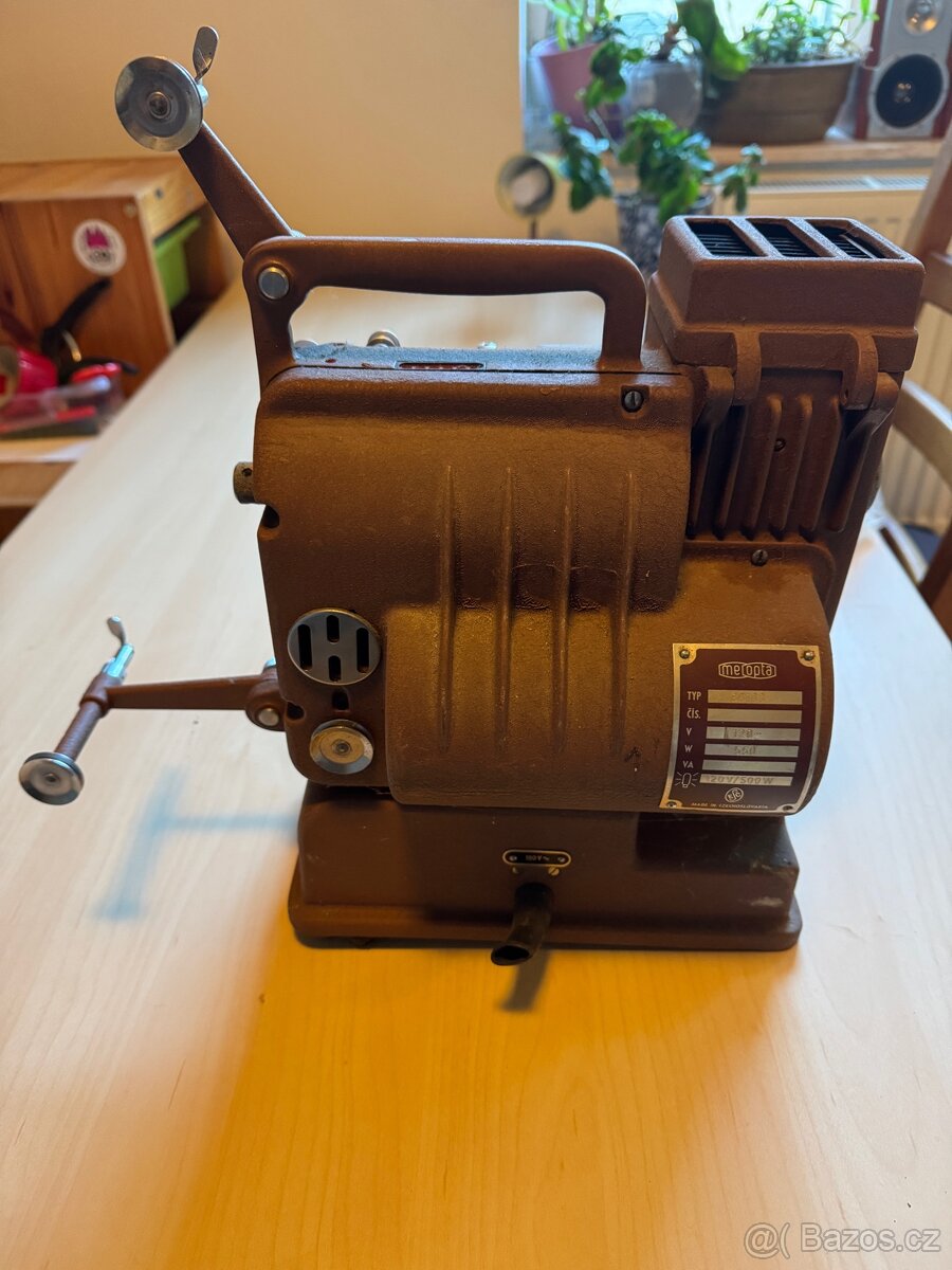 MEOPTA promítačka 85103 - 8