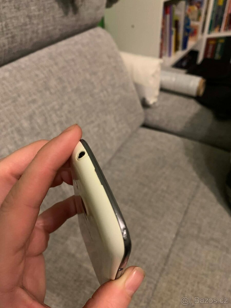 Samsung Galaxy S3 mini GT- I8200 - 8