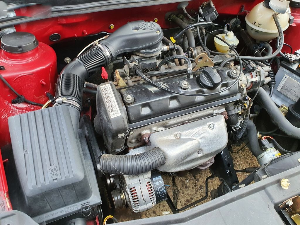 VOLKSWAGEN GOLF 55KW - 8