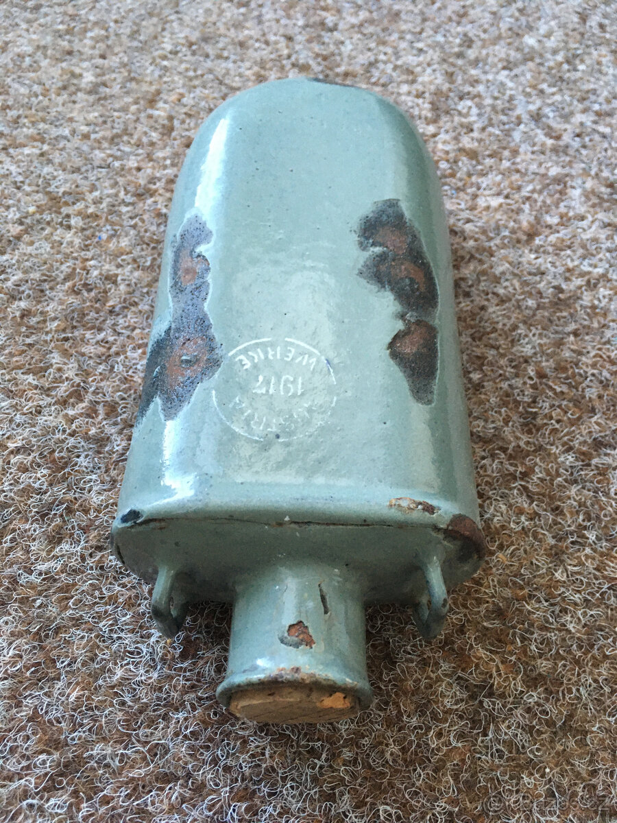 Polní vojenská láhev 1917 - 8