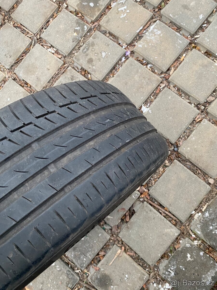 225/40/18 letní continental - 8