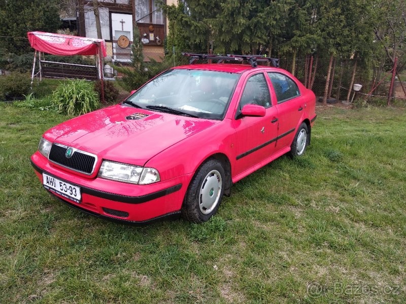 Škoda octavia 1,6 benzín - 8
