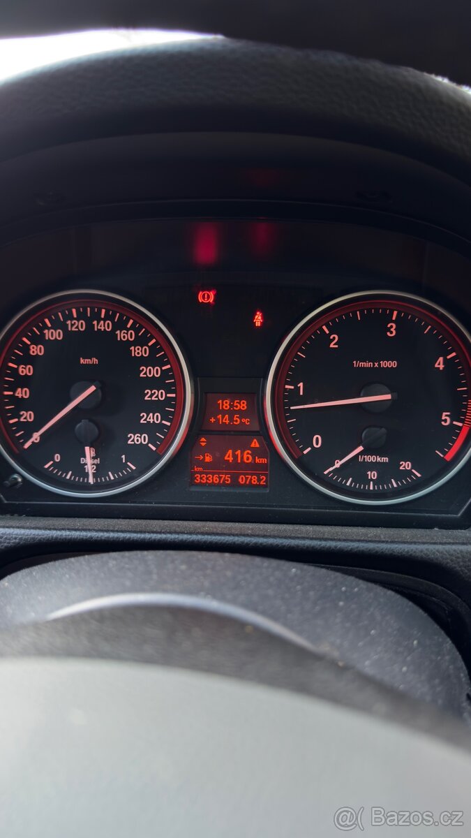 BMW e91 330d lci - 8