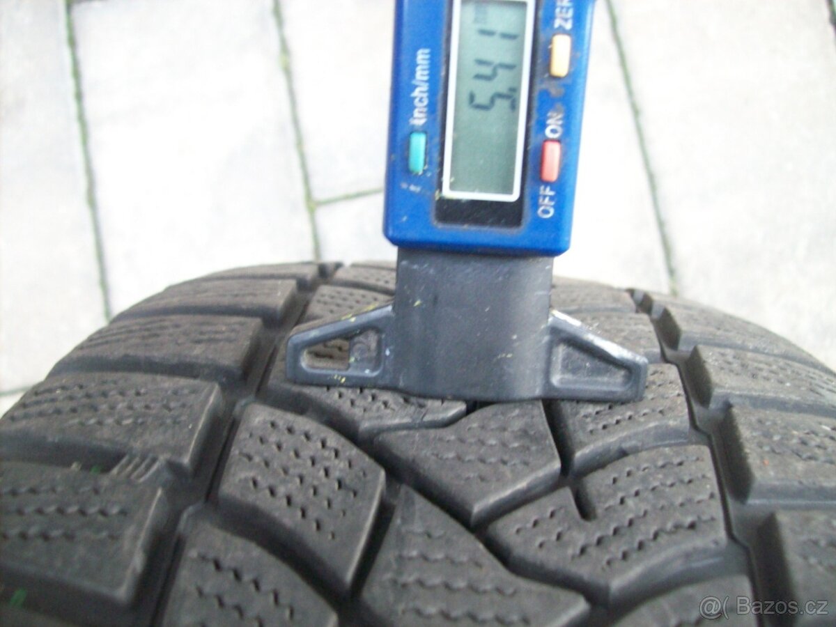 zimní kola Ford Focus Dunlop 205.60.16" - 8