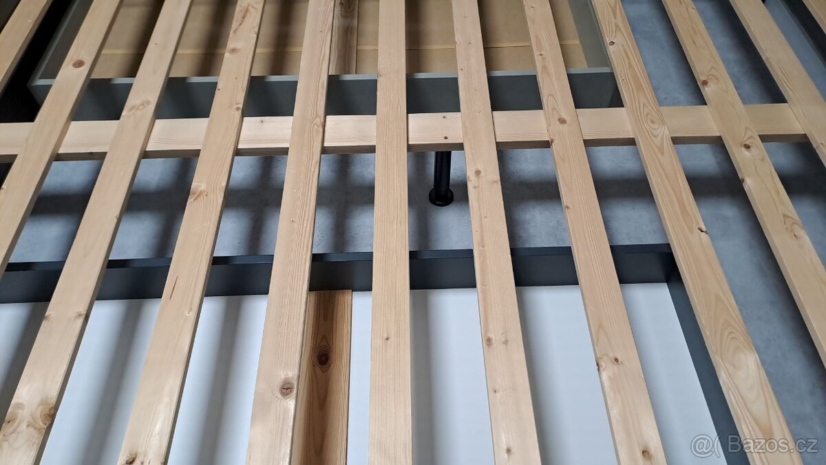 Postel z masivu, 160x200 v odstínu antracit + rošt + šuplíky - 8