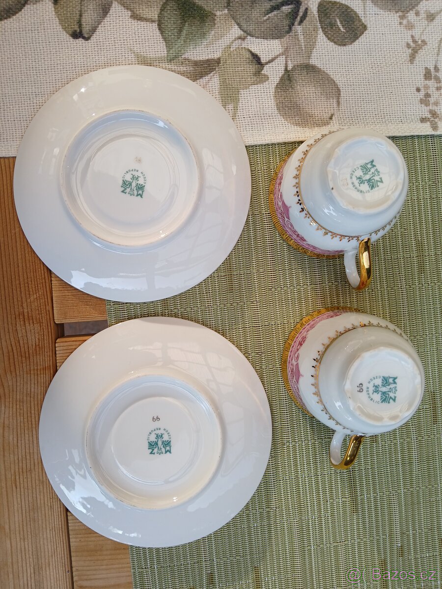 Přátelská kávová souprava - 8