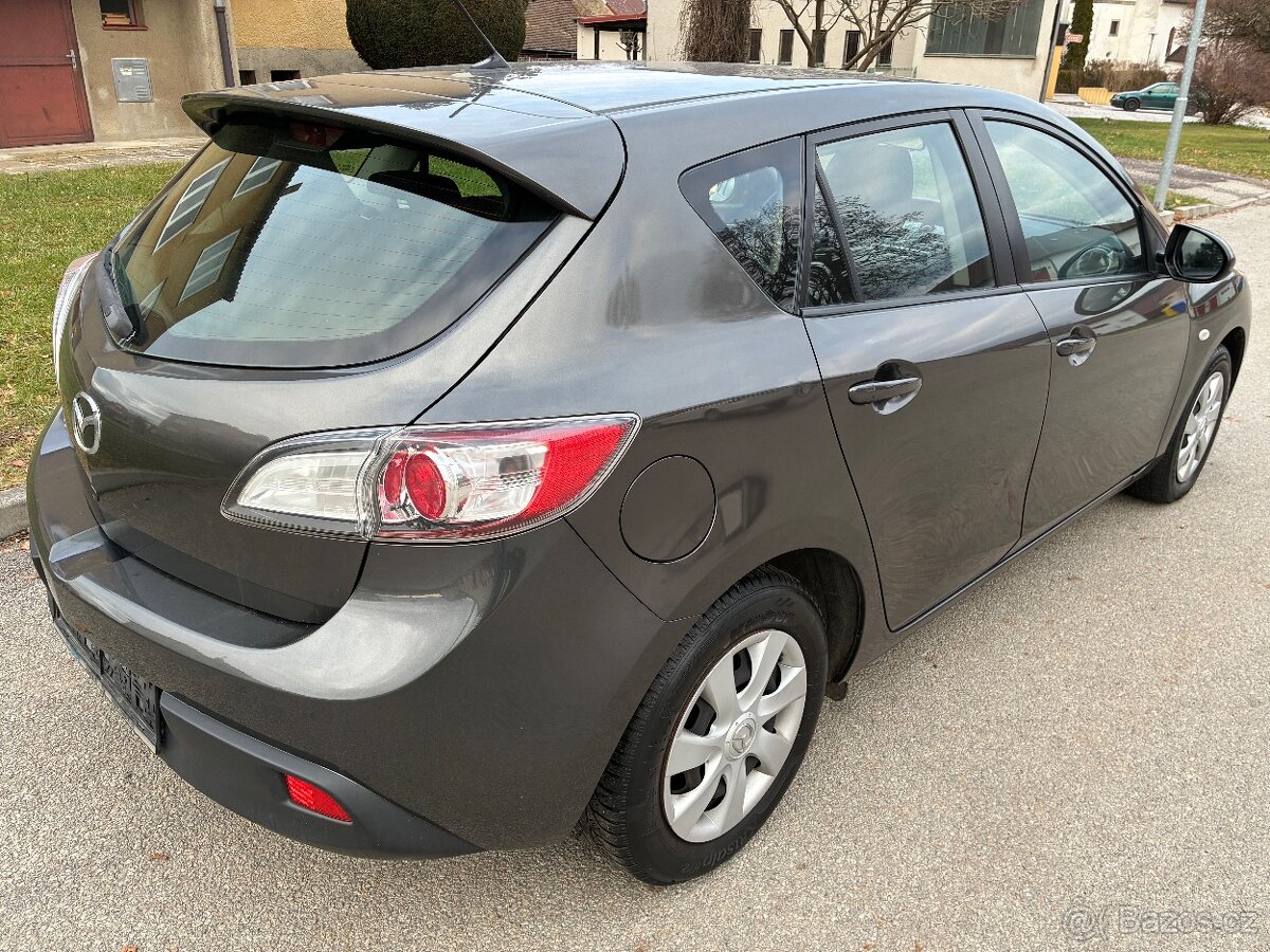 Mazda 3 1.6i 77kw rv.2011 serviska bez koroze - 8