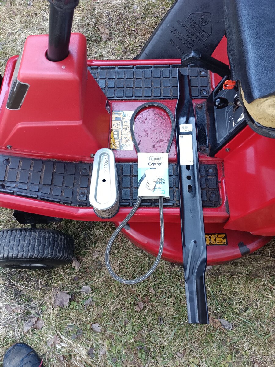 Zahradní traktor - 8