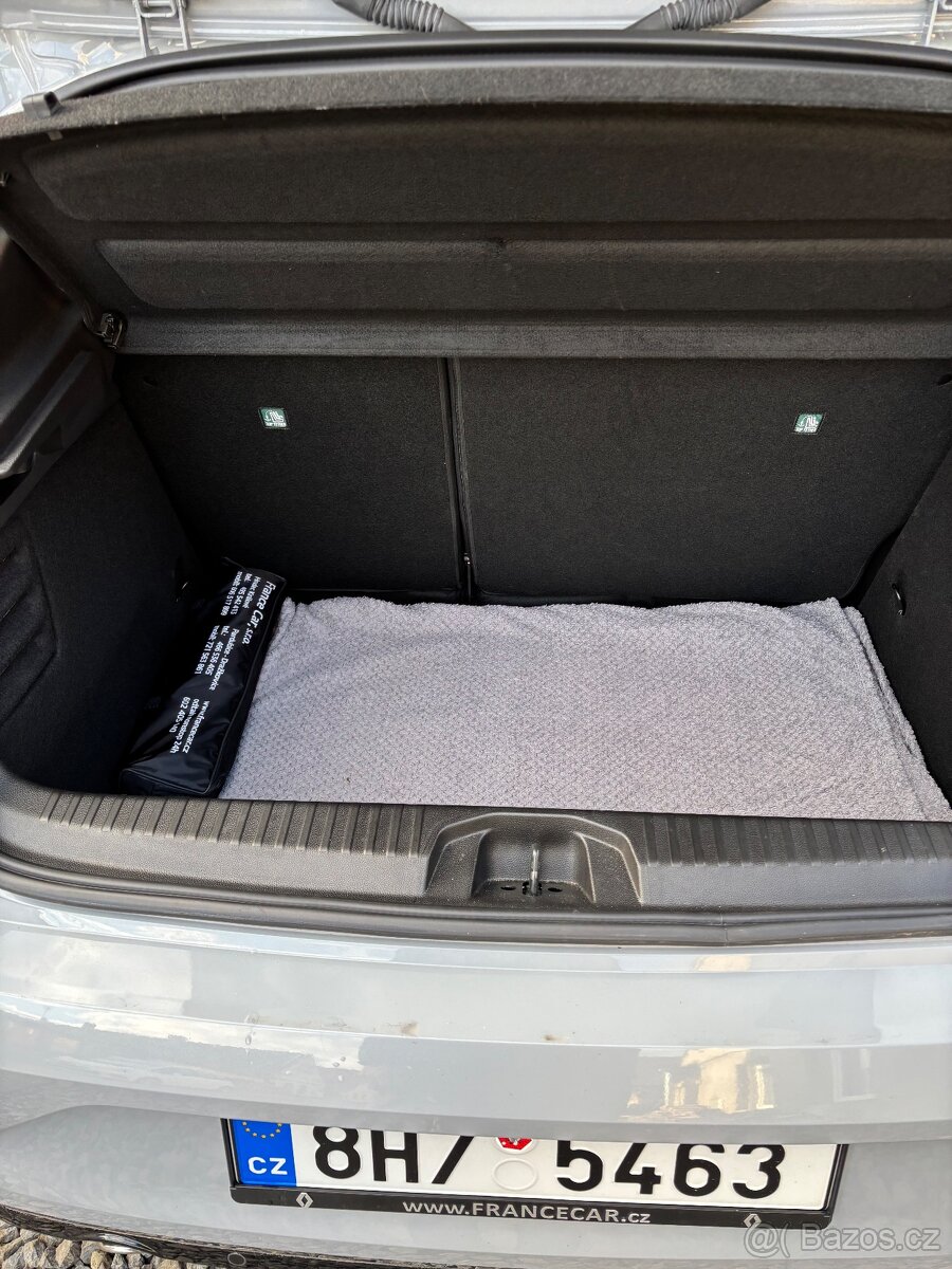 Renault Clio V Techno TCe90 - 8