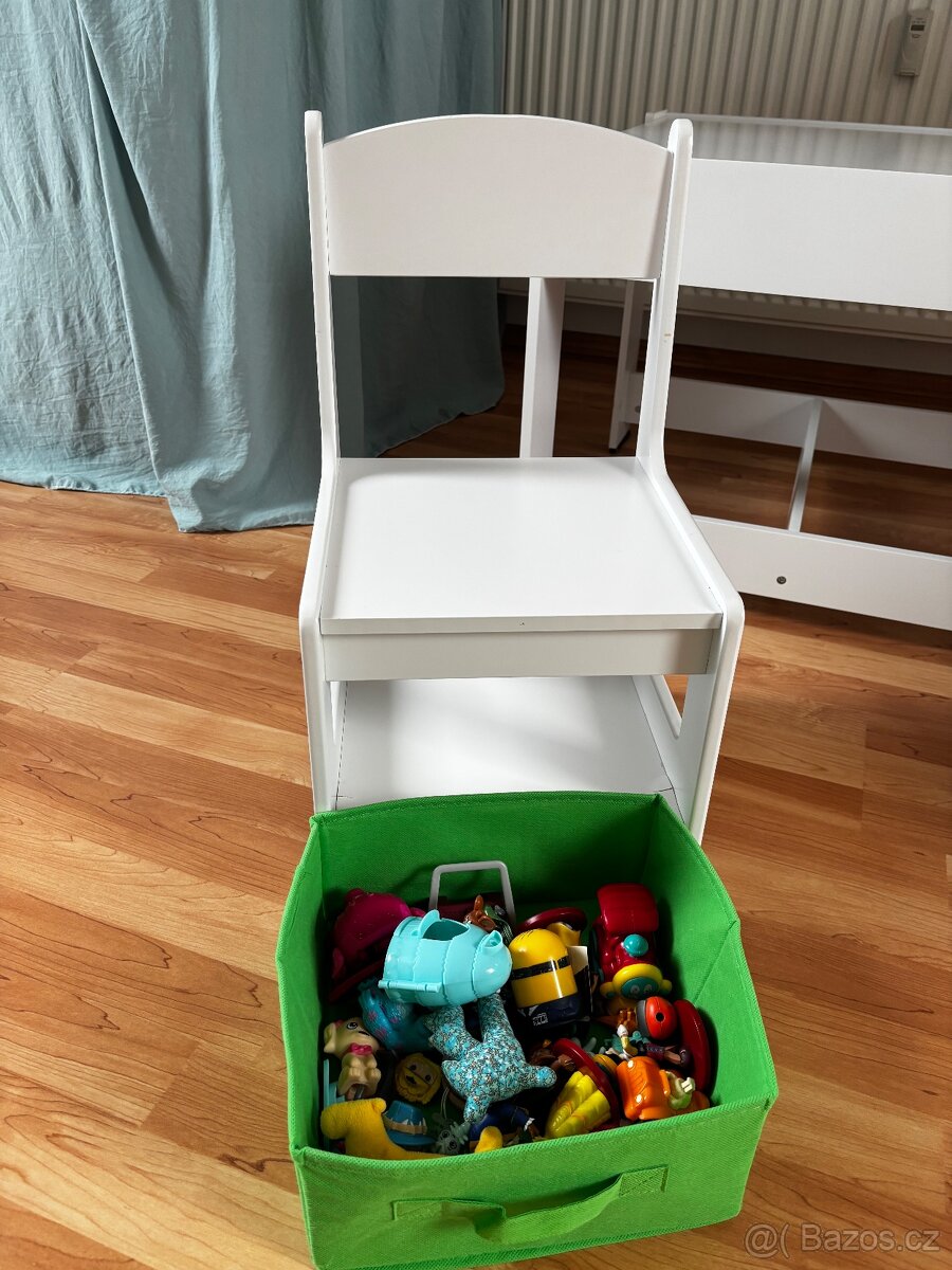 Detsky stolek a zidle - 8