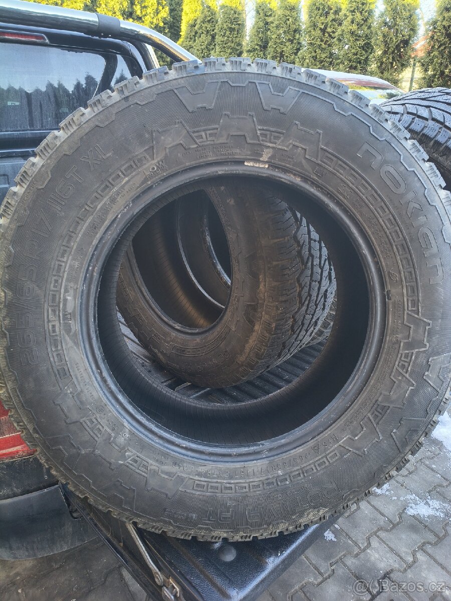 Pneu 265/65 R17 - 8