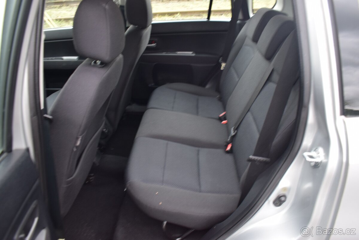 Mazda 2 1,4 i PO SERVISU,SUPER STAV - 8
