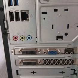 Prodám starší Pc - 8