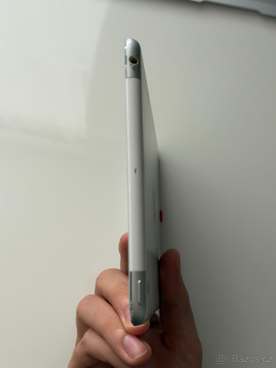 iPad mini 1. gen. 64GB Wifi + Cellular - 8