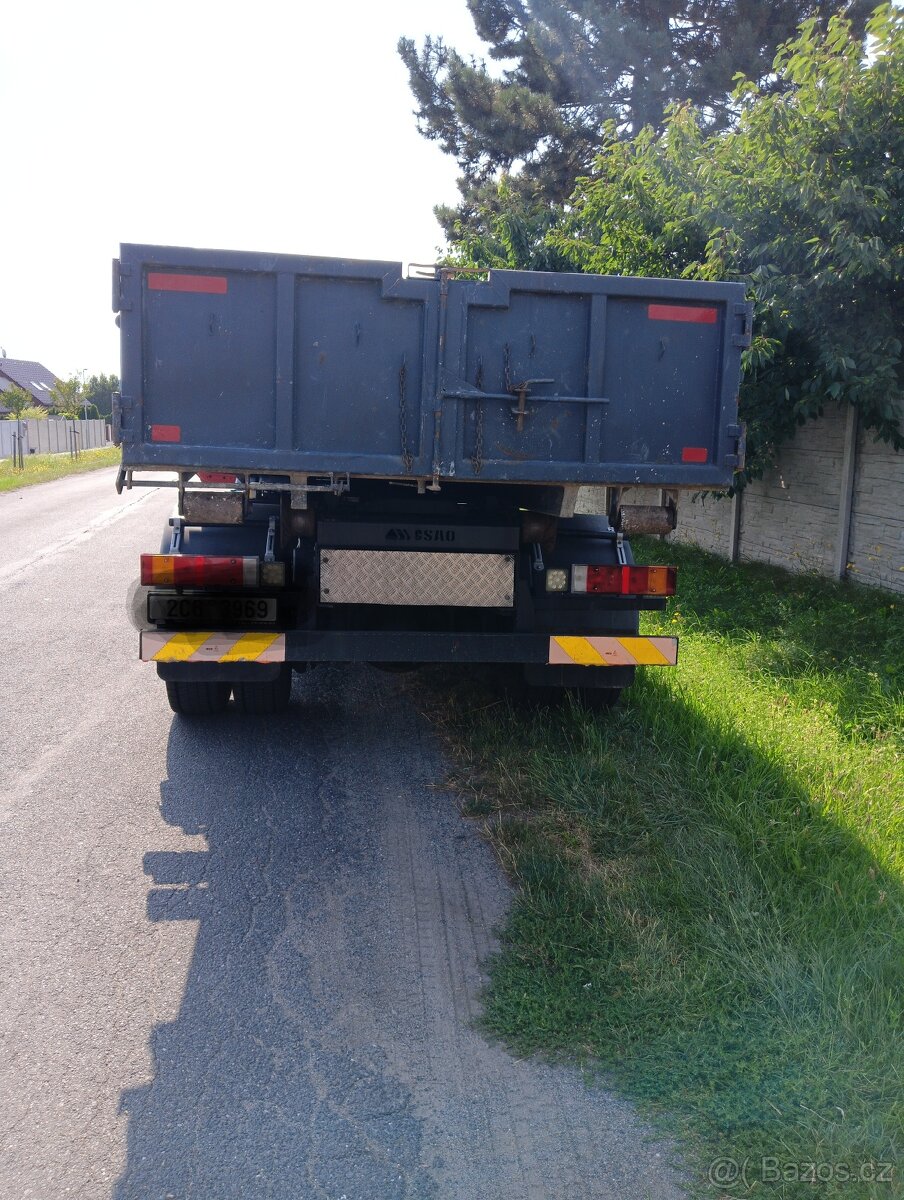 Hákový nosič kontejnerů Iveco 12t - 8