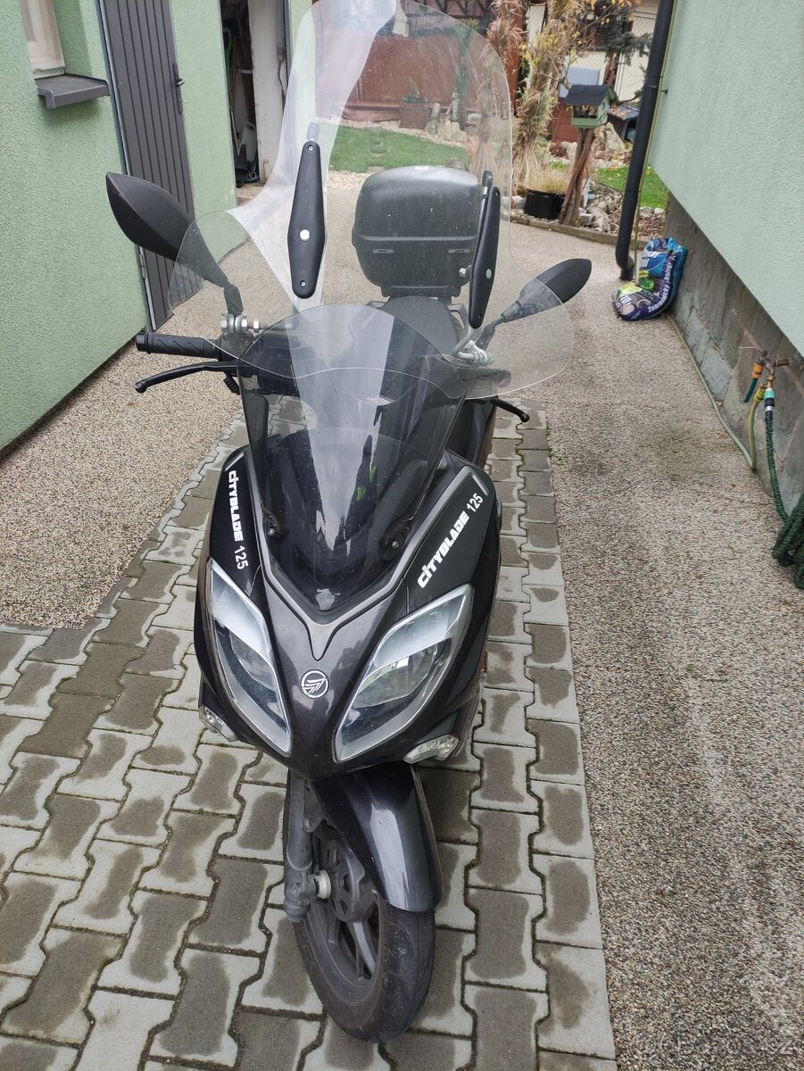 Prodám skútr - 8