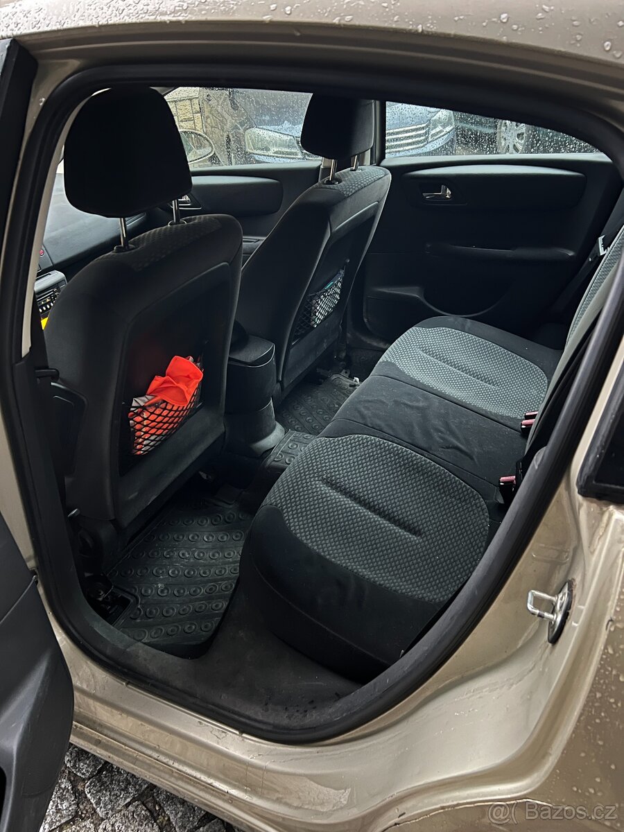 Citroen C4, 1.6l 16V, 2007 - 8