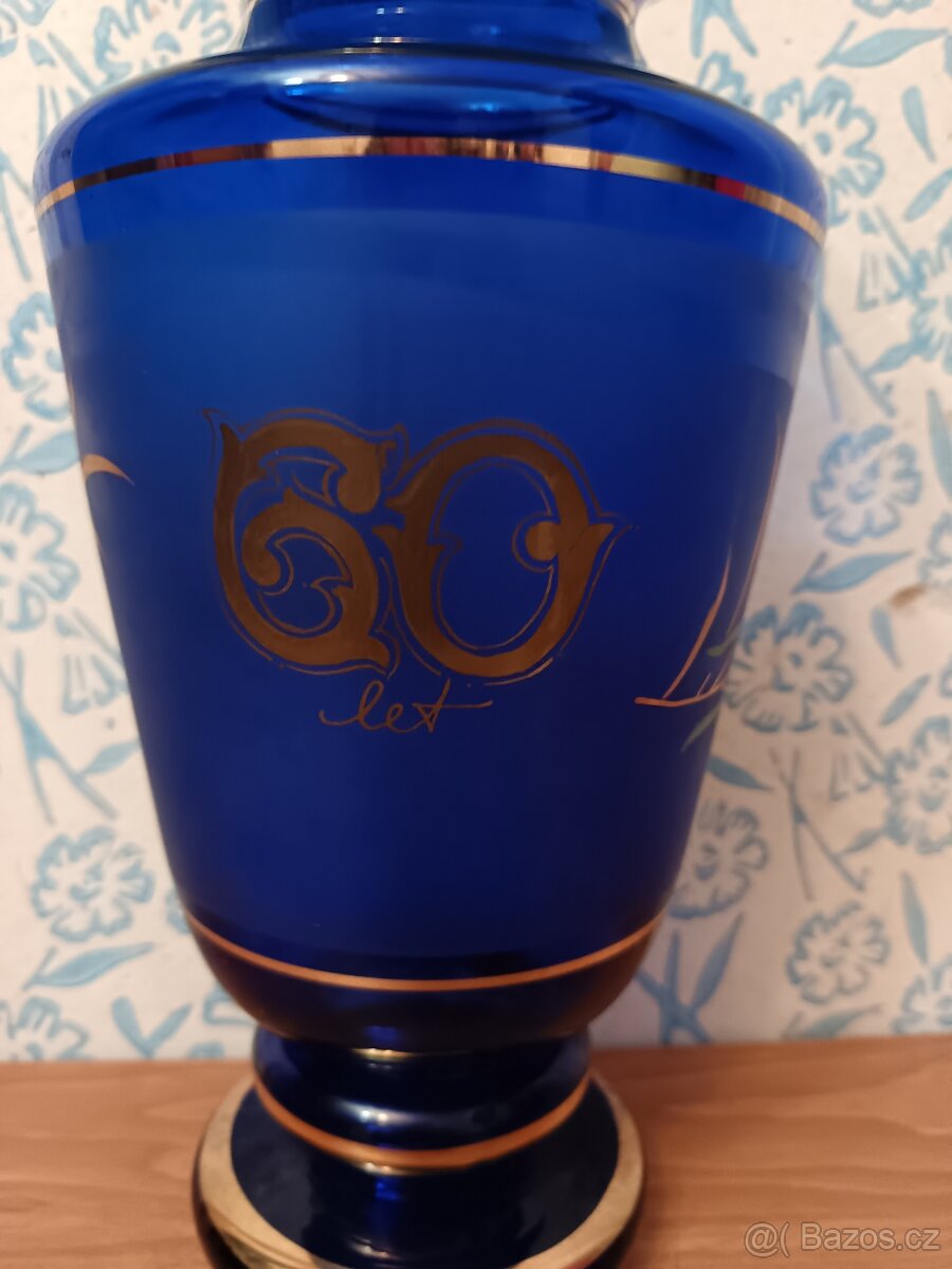 Modrá skleněná váza květinová - 8