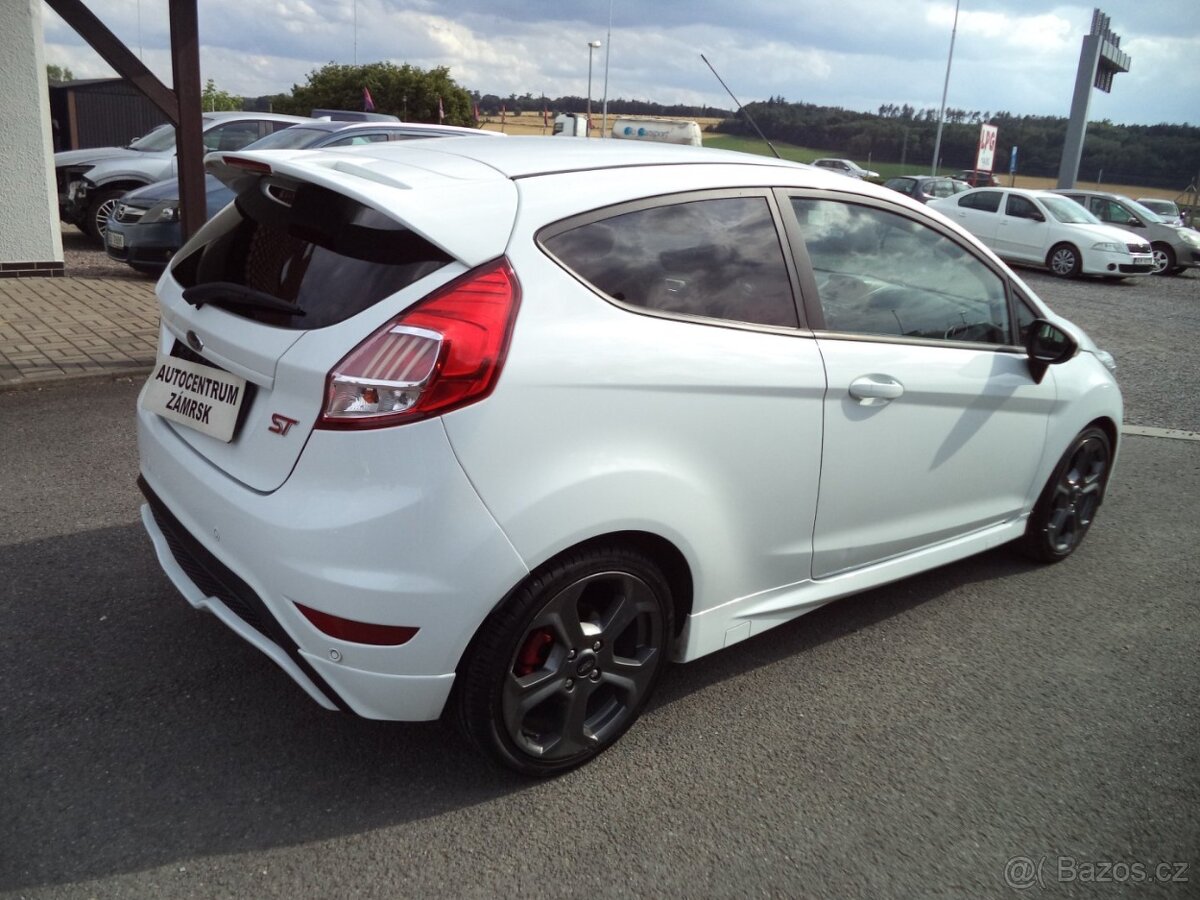 Ford Fiesta 1,6 i 134kw ST - 8