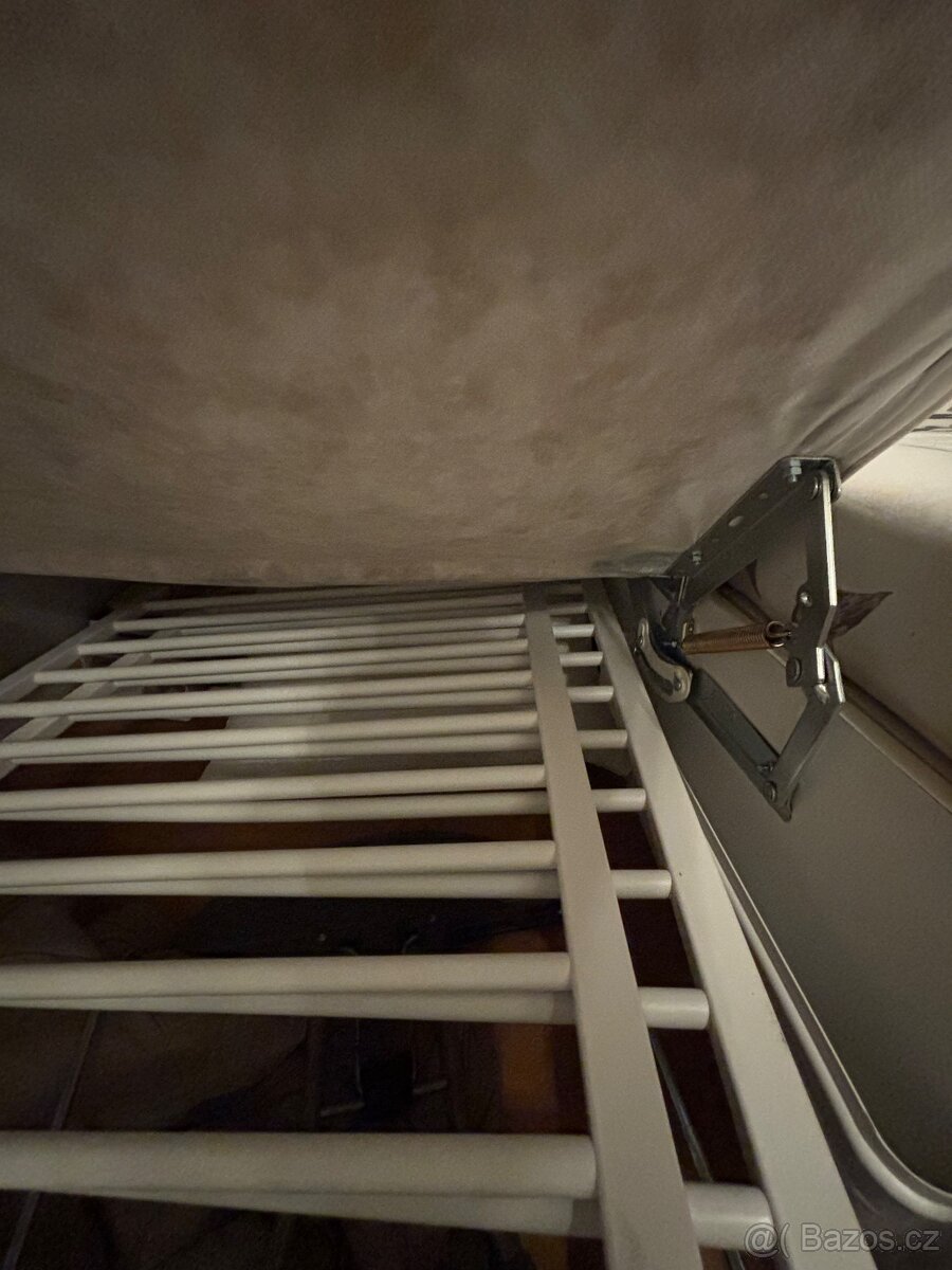 Čalouněná postel 180x200 - 8