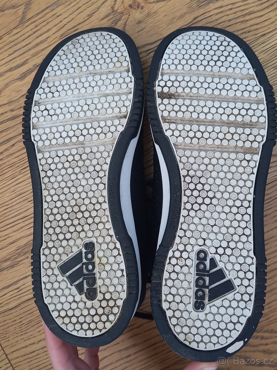 Tenisky/boty/botasky Adidas Tensaur vel. 37 1/3 - 8