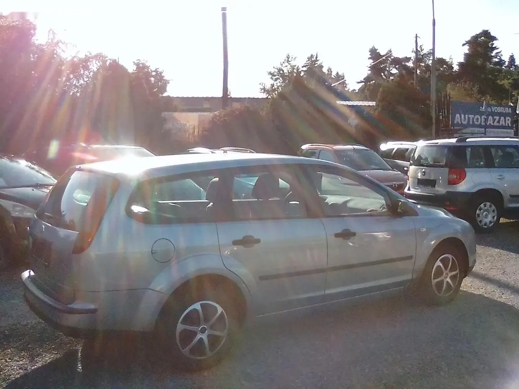 Ford Focus, 1.6i 16V combi, 4x kola navíc - 8