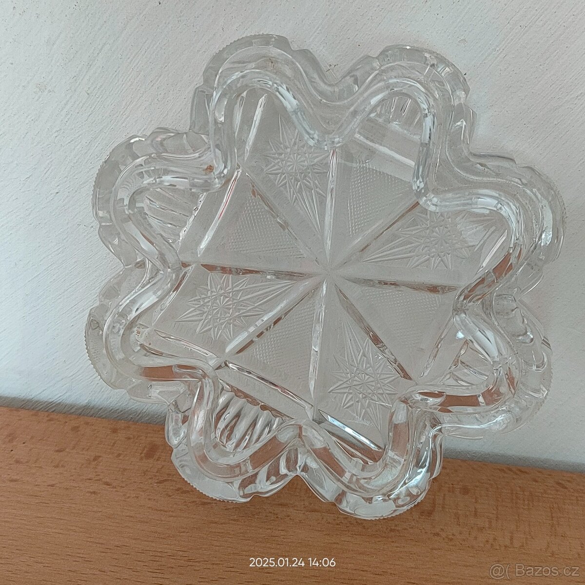 Skleněné dózičky s víkem - 8