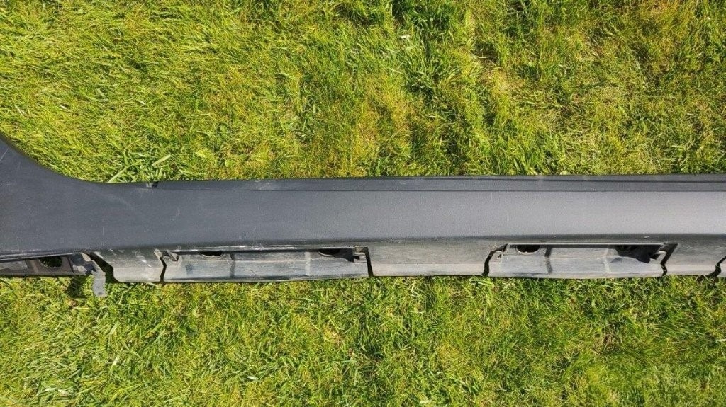 Toyota Aygo X - kryt prah podbeh / Kia Rio III 3 - maska - 8