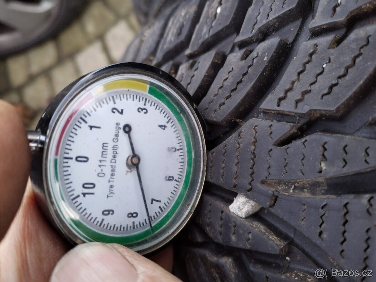 175/65/14 zimni pneu KUMHO a NOKIAN 175/65 R14 - 8