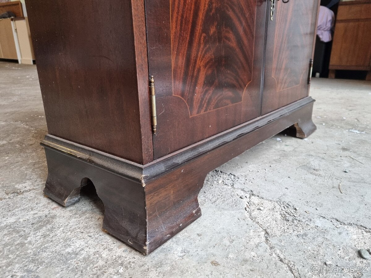 Komoda chesterfield styl - 8