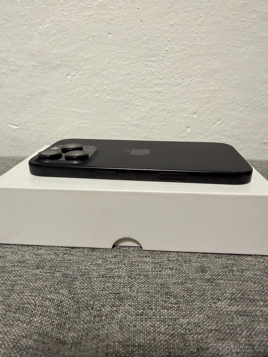 iPhone 16 Pro 128GB Černý, Baterie 94% - 8