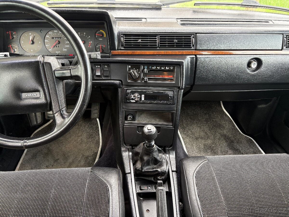 Volvo 740 Turbo 16V Kombi (147 kW / 200 PS) - 8