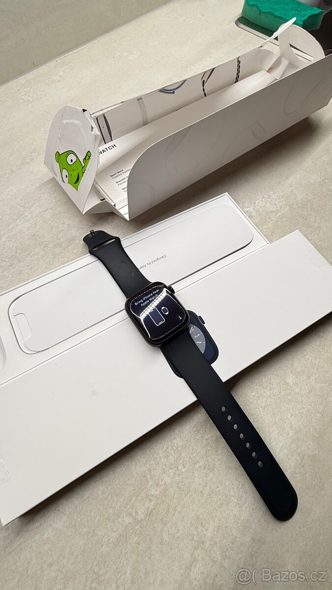 Apple watch 8 45mm - 8