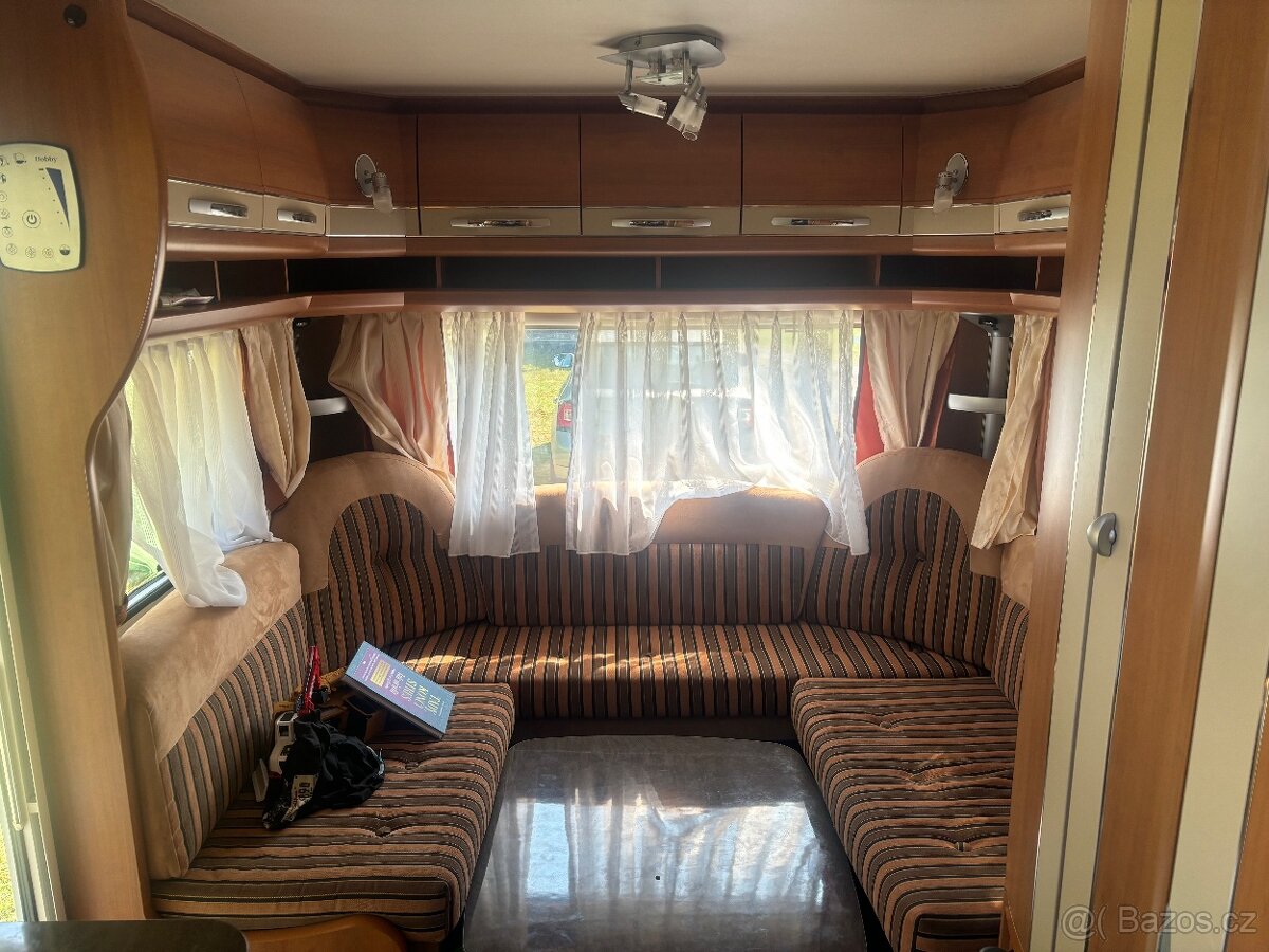 Karavan Hobby La Vita 495 max.1400 KG - 8