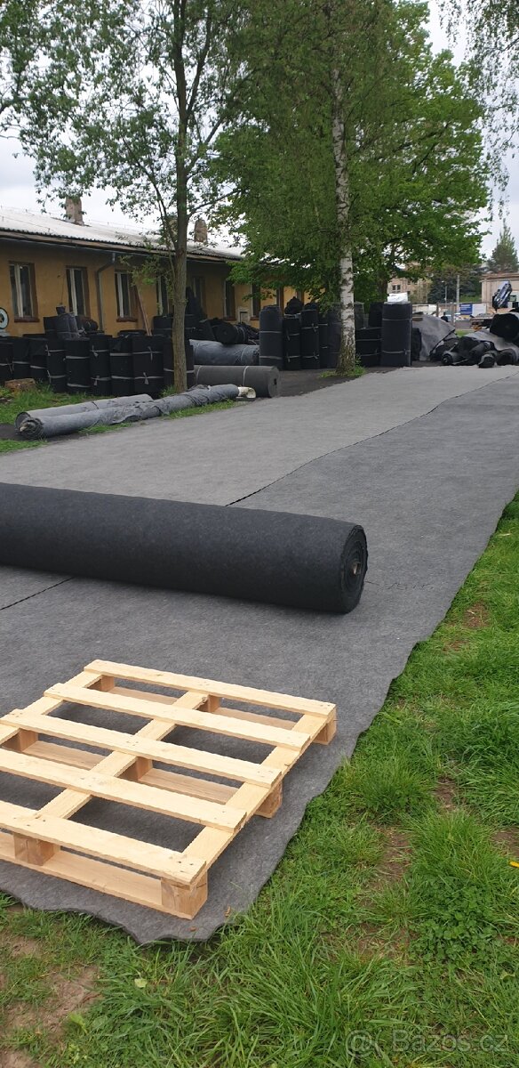 GEOTEXTILIE 300g/m2 - 8