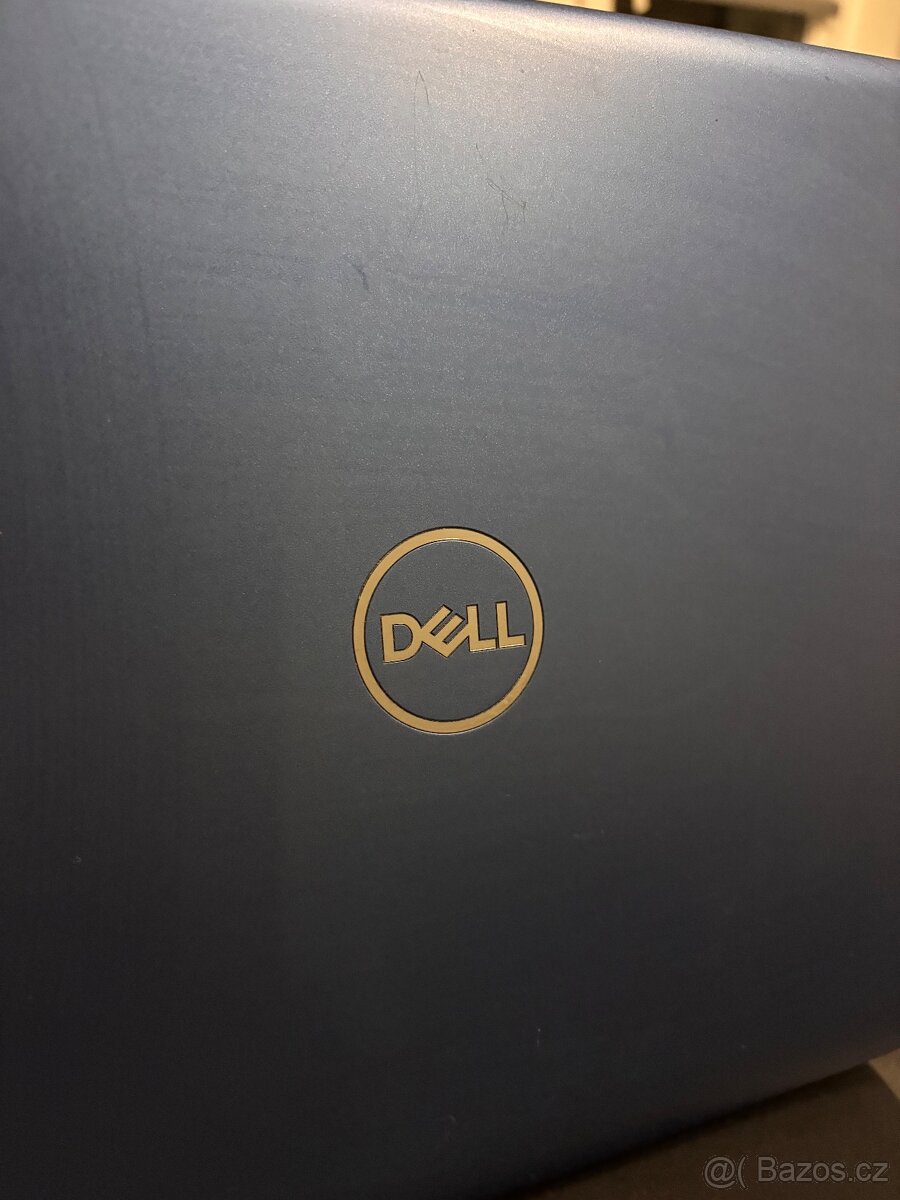Notebook Dell Inspiron 15 5000 - 8